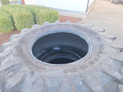 [3342-4998064-7.jpg]