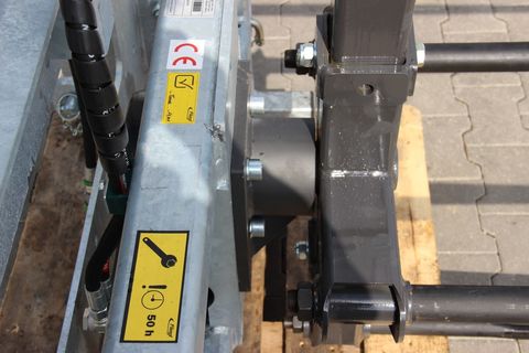 [3342-5043190-4.jpg]