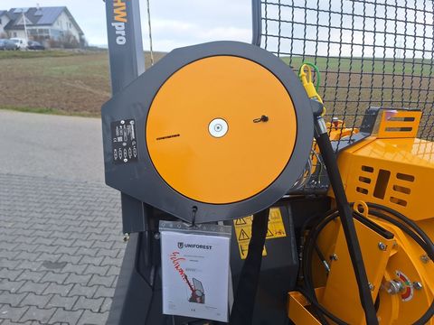 [3342-5146770-11.jpg]