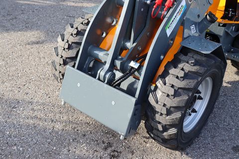 [3342-5395994-7.jpg]