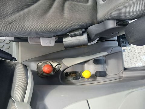 [3342-5411527-12.jpg]