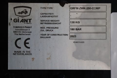[3342-5559714-8.jpg]
