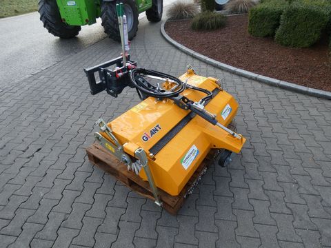 [3342-5646583-6.jpg]