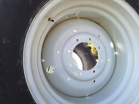 [3342-5661587-10.jpg]