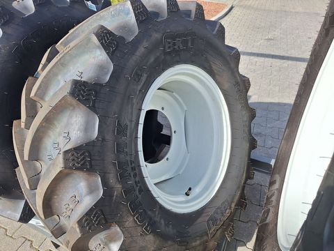 [3342-5661587-6.jpg]