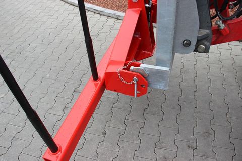 [3342-5805144-7.jpg]