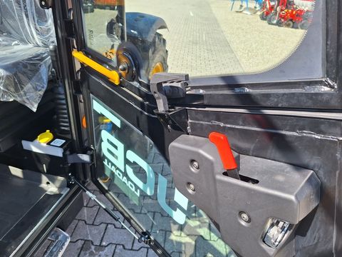 [3342-5900043-24.jpg]