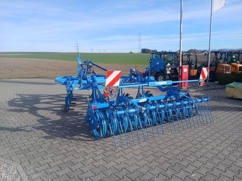 [3342-5928428-3.jpg]