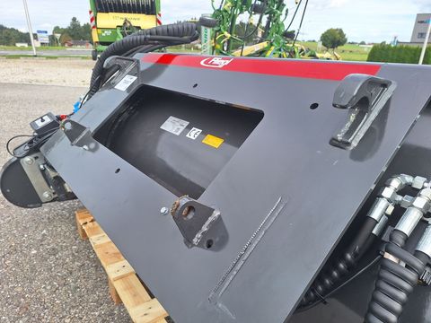 [3342-5961191-17.jpg]