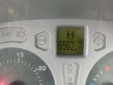 [3342-5964598-14.jpg]