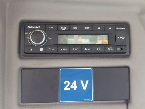 [3342-5993333-25.jpg]
