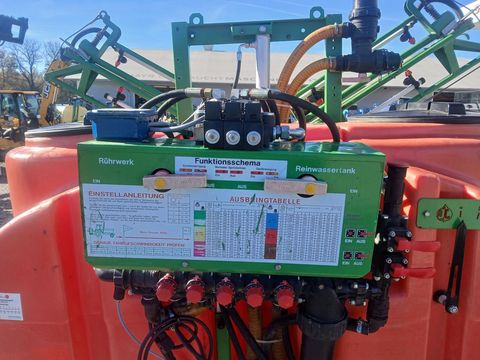 [3342-6069367-10.jpg]