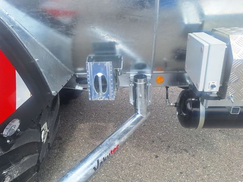 [3342-6278642-14.jpg]