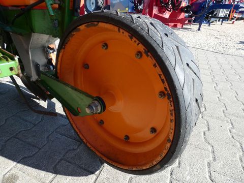 [3342-6310567-17.jpg]