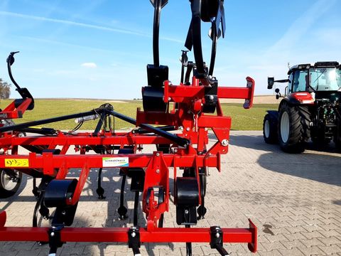 [3342-6310574-12.jpg]