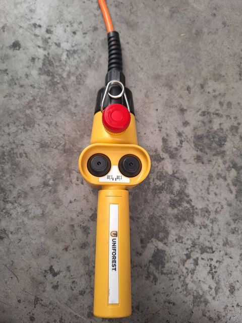 [3342-6315401-17.jpg]