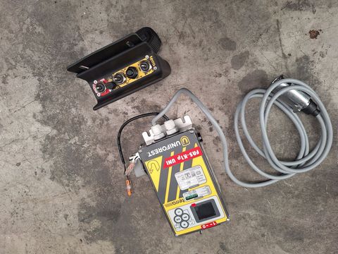 [3342-6315401-18.jpg]