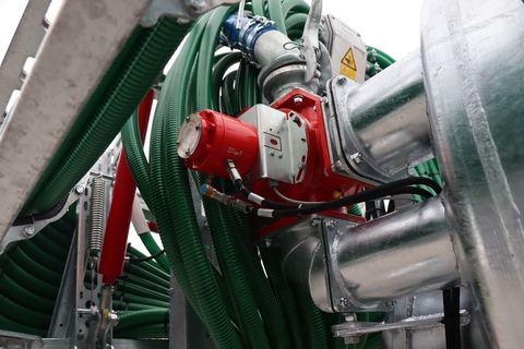 [3342-6333838-15.jpg]