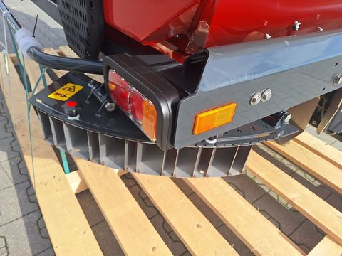 [3342-6333854-5.jpg]