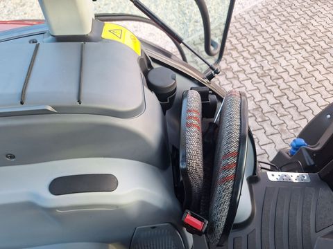 [3342-6403227-18.jpg]