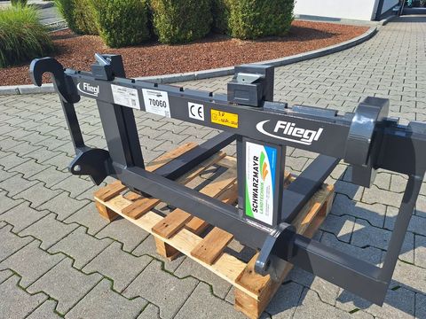 [3342-6427683-6.jpg]