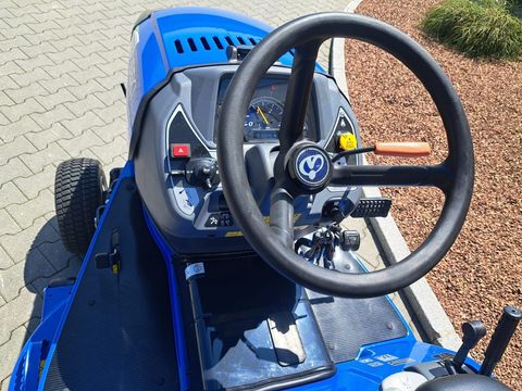 [3342-6518857-15.jpg]