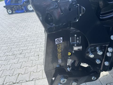 [3342-6535101-6.jpg]