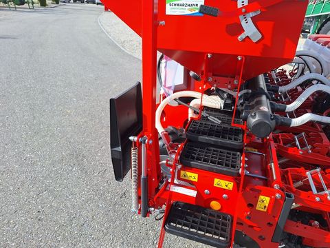 [3342-6649723-14.jpg]