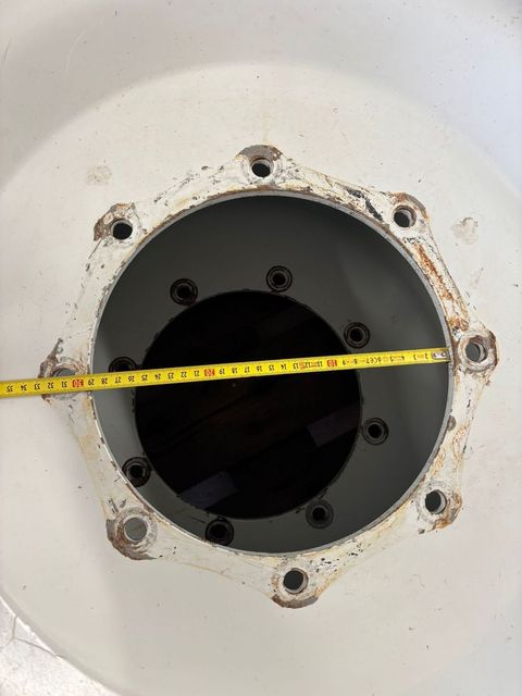 [3342-6750714-15.jpg]