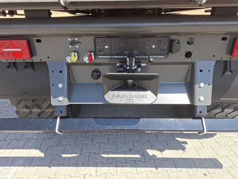 [3342-7035295-7.jpg]