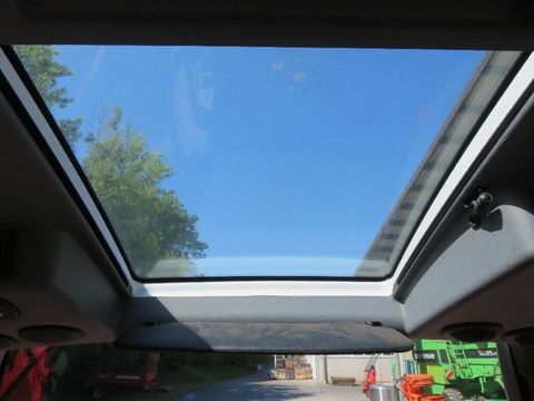 [3358-4313451-18.jpg]