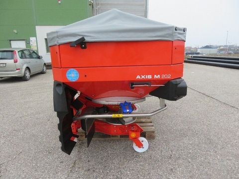 [3358-6765909-8.jpg]