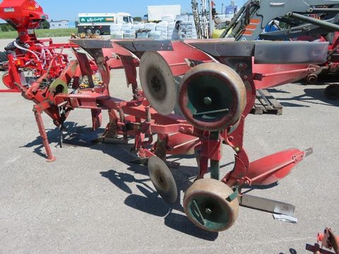 [3358-7371034-3.jpg]