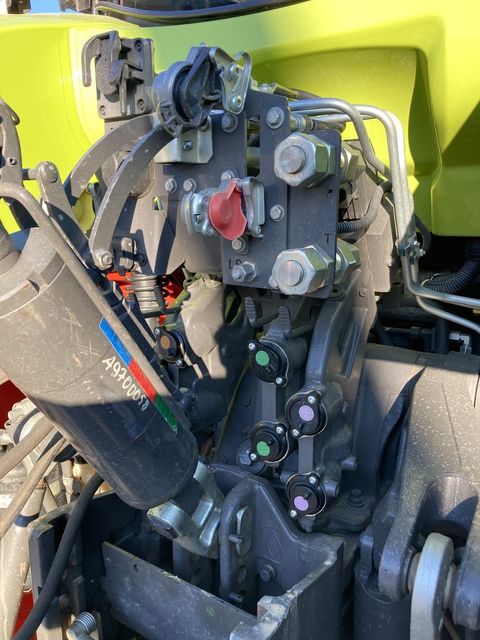 [3372-3973009-3.jpg]