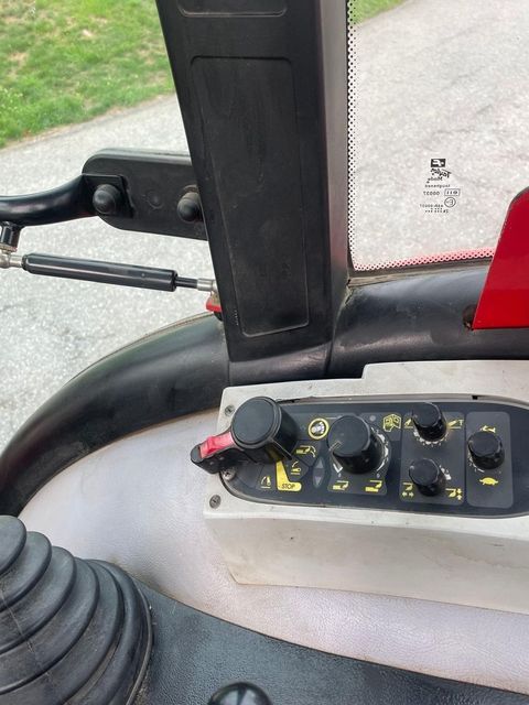 [3372-6006729-4.jpg]