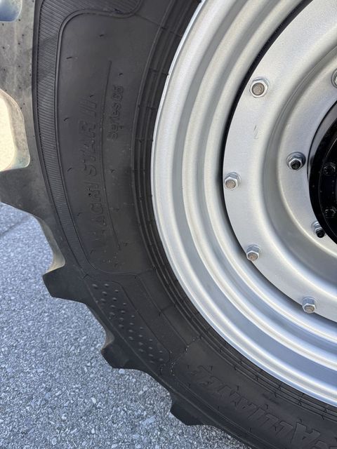 [3372-6406435-4.jpg]