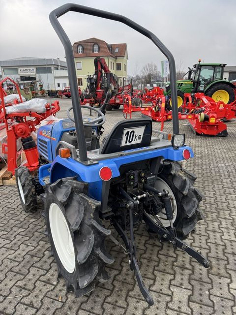 [3372-6735591-4.jpg]