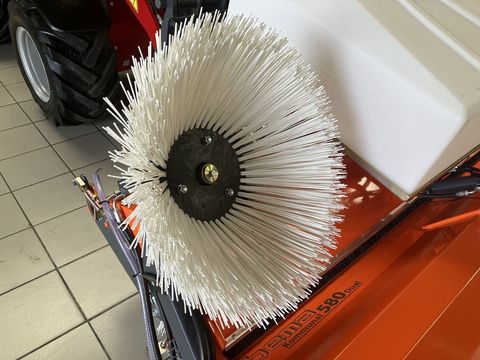 [3379-3730615-8.jpg]