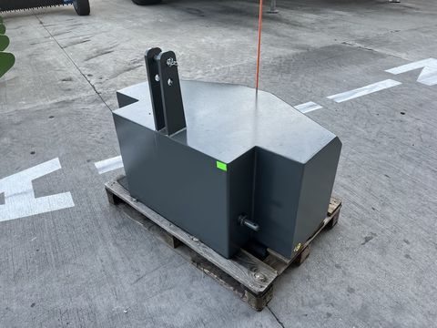 [3379-3839971-4.jpg]