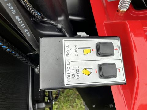 [3379-4189993-21.jpg]