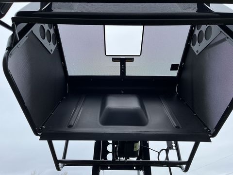 [3379-4189993-4.jpg]