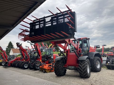 [3379-4203748-18.jpg]