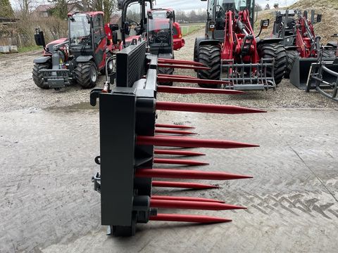 [3379-4203748-8.jpg]