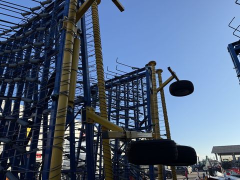 [3379-4309610-3.jpg]