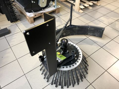 [3379-4334552-5.jpg]