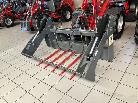 [3379-4446491-10.jpg]