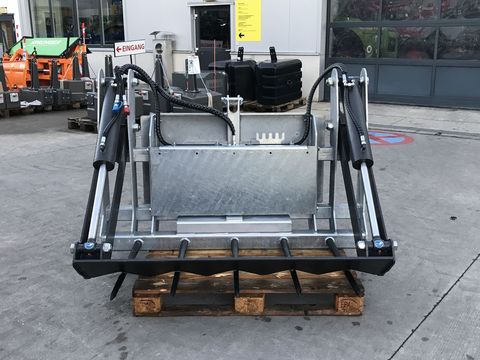 [3379-4938961-7.jpg]