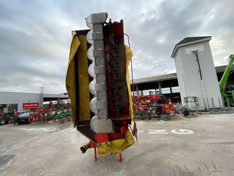 [3379-5049938-6.jpg]