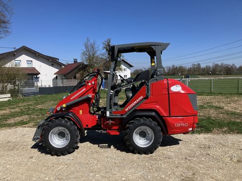 [3379-5470000-5.jpg]