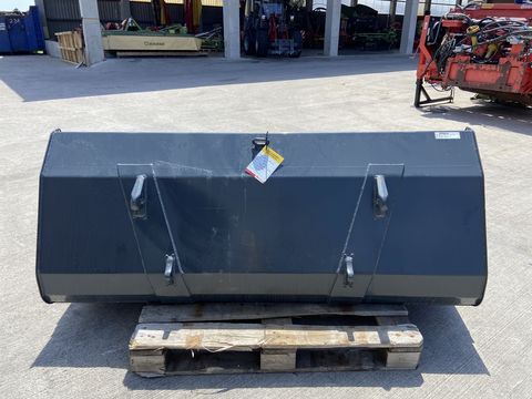 [3379-5871312-3.jpg]